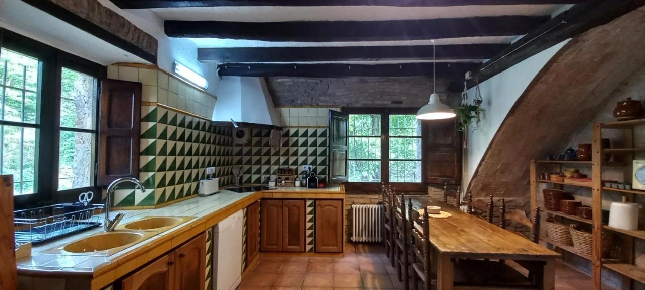 La Fabrica De Targarona Villa Sant Pere de Torello ภายนอก รูปภาพ