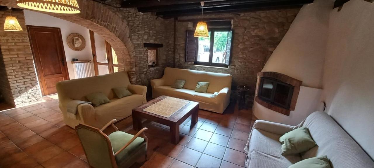 La Fabrica De Targarona Villa Sant Pere de Torello ภายนอก รูปภาพ