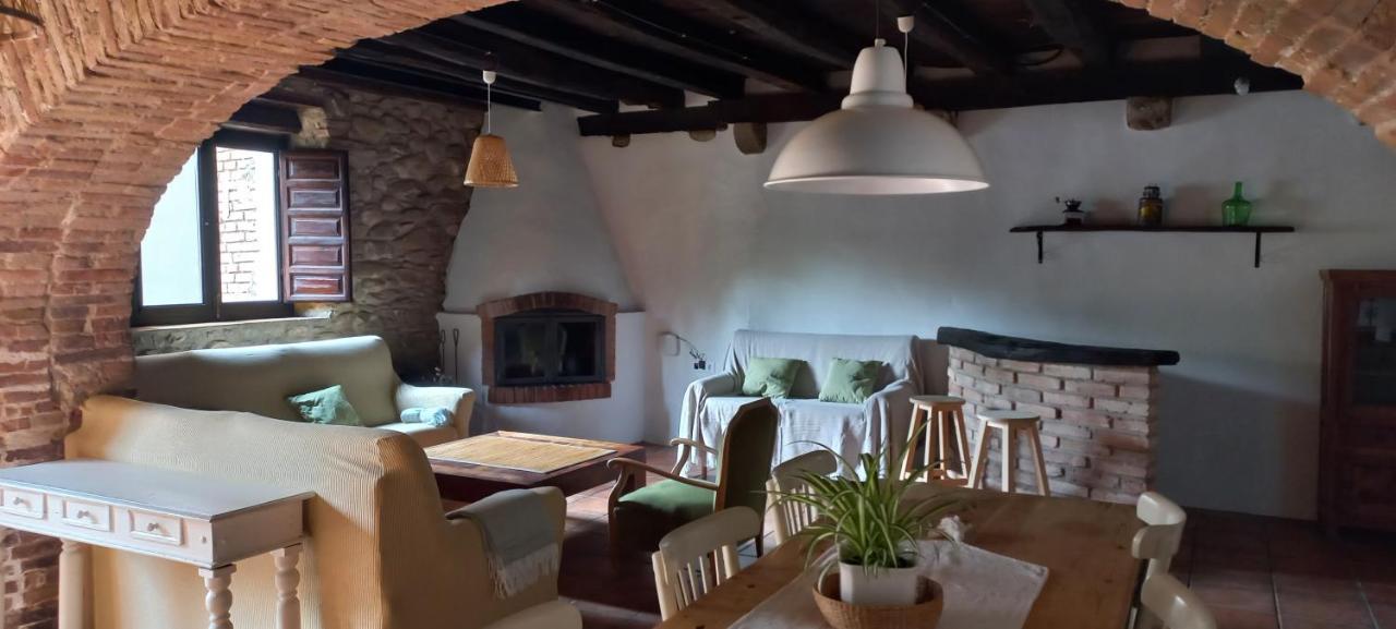La Fabrica De Targarona Villa Sant Pere de Torello ภายนอก รูปภาพ